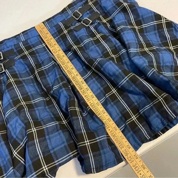 Hot Topic Blue Plaid Double Buckle Pleated Mini Skirt Size 3X Schoolgirl Goth - Picture 6 of 7